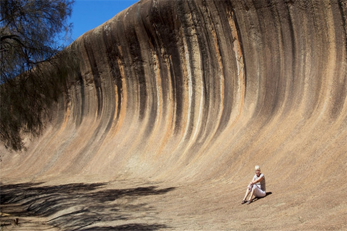 澳大利亚西澳珀斯波浪岩1日游-【震撼之旅】波浪岩+河马哈欠石+原住民文化区洞穴