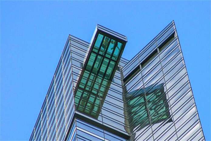 墨尔本88大厦空中悬挑玻璃平台